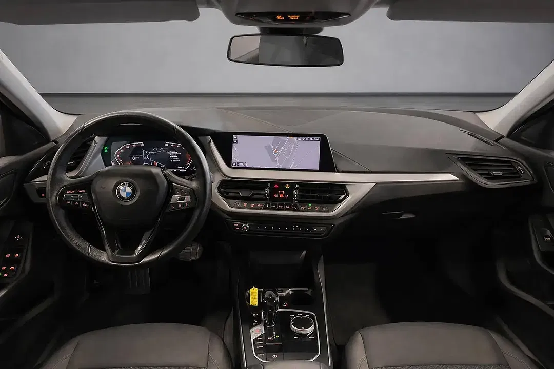 BMW 116 - Thumbnail 10