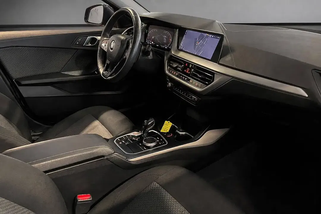 BMW 116 - Thumbnail 14