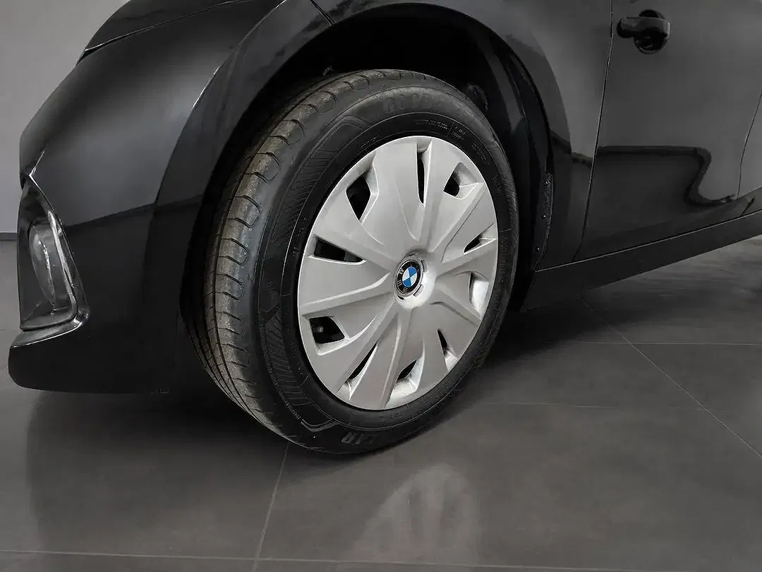 BMW 116 - Thumbnail 4