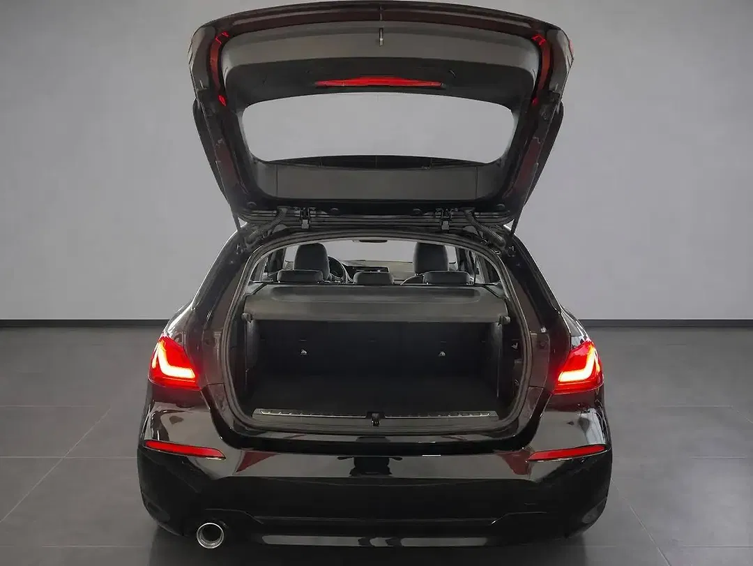 BMW 116 - Thumbnail 9
