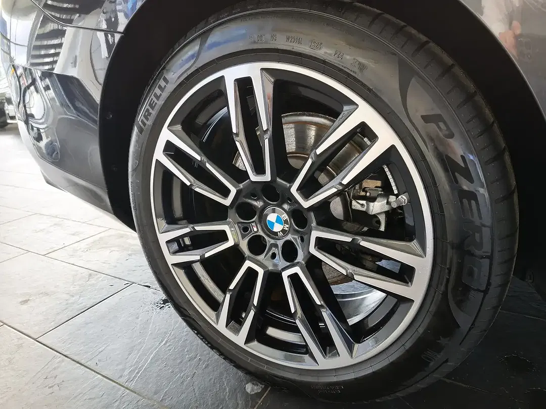 BMW 520 - Thumbnail 15