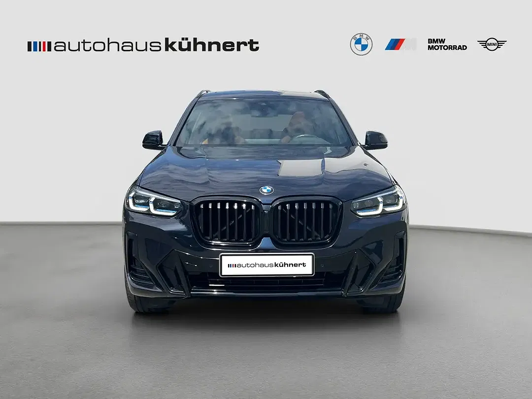 BMW X3 - Thumbnail 3