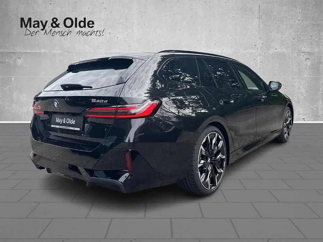 BMW 540 - Thumbnail 3