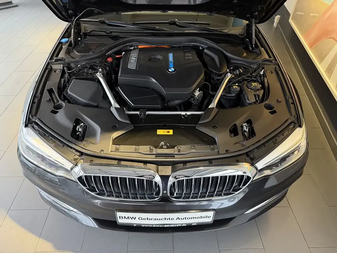 BMW 530 - Thumbnail 11