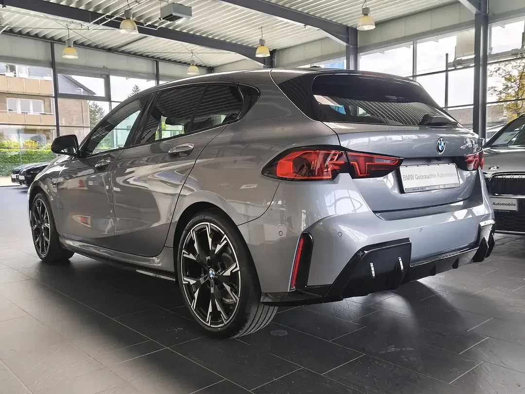 BMW 120 - Thumbnail 4