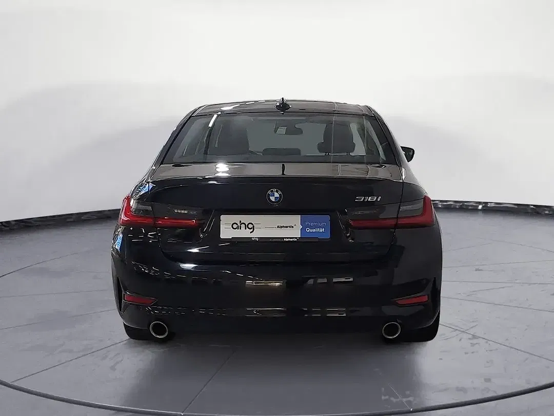 BMW 318 - Thumbnail 5