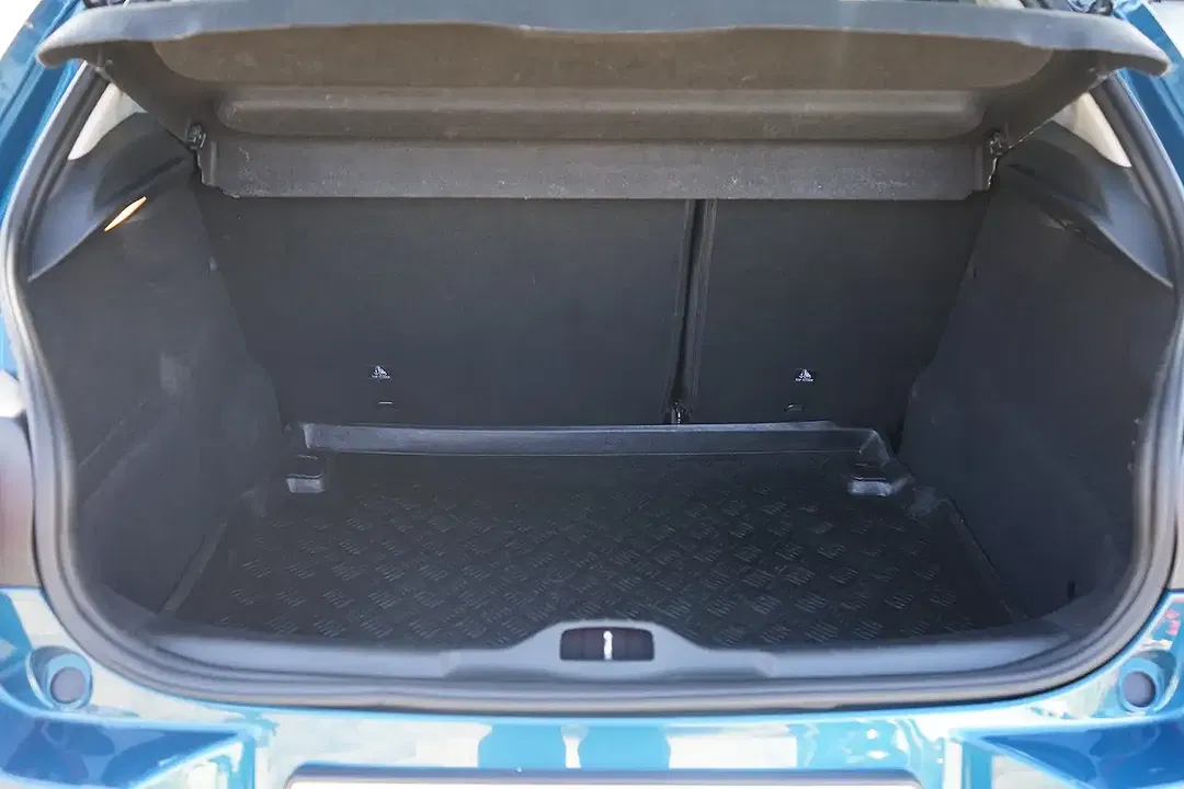 Citroen C4 Cactus - Thumbnail 8