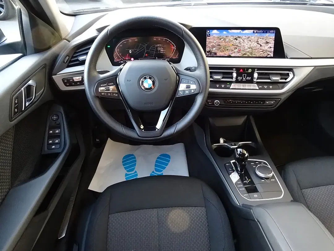 BMW 116 - Thumbnail 10