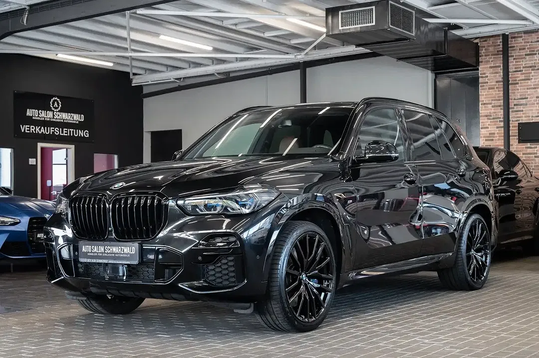 BMW X5 - Thumbnail 2