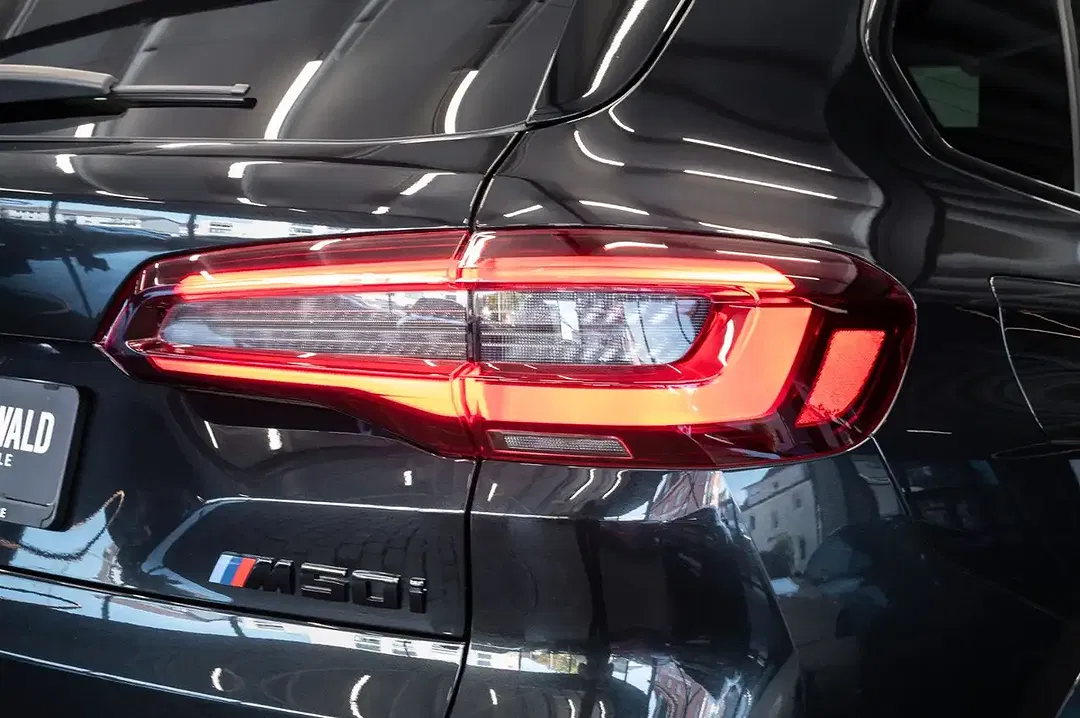 BMW X5 - Thumbnail 8