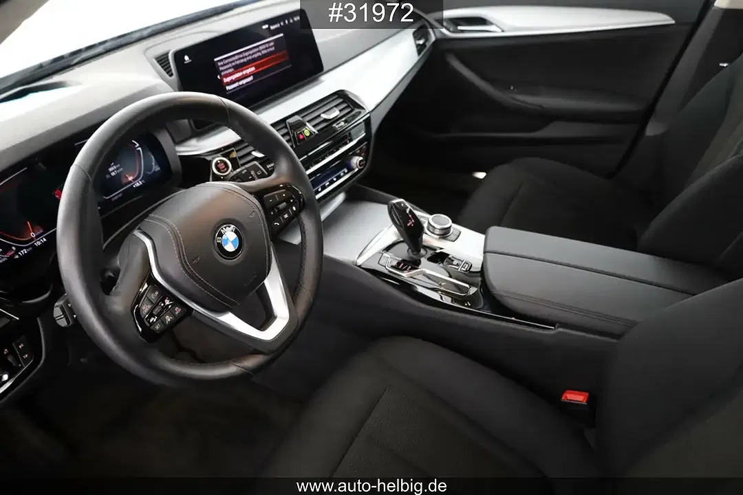 BMW 520 - Thumbnail 10