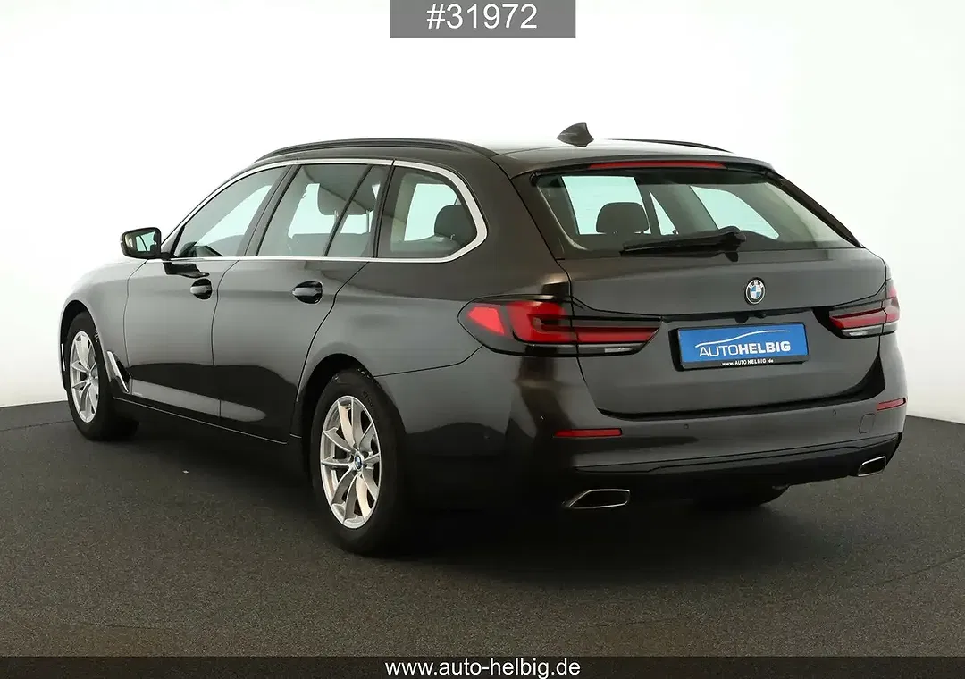 BMW 520 - Thumbnail 3