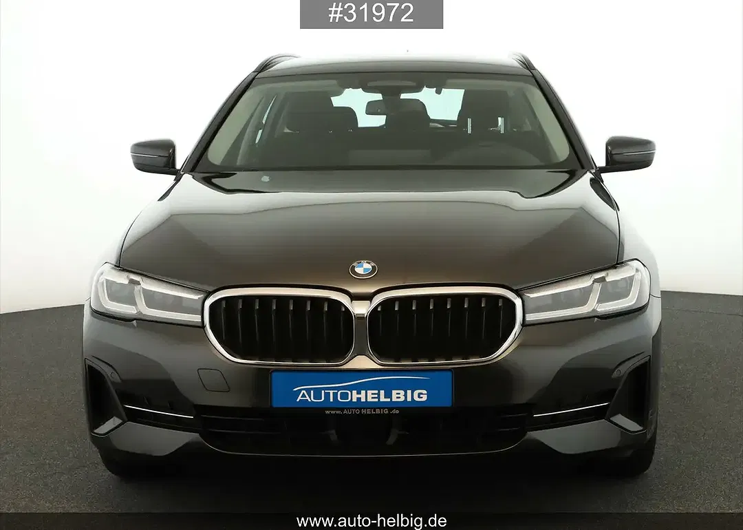 BMW 520 - Thumbnail 9