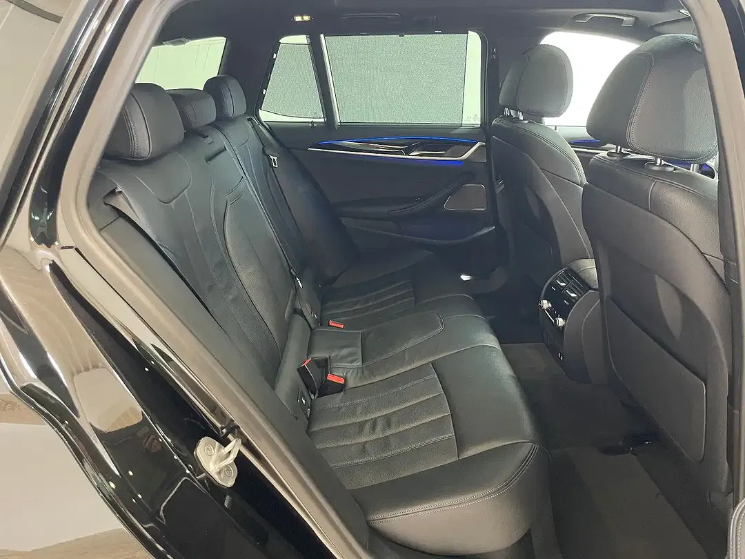 BMW 530 - Thumbnail 21