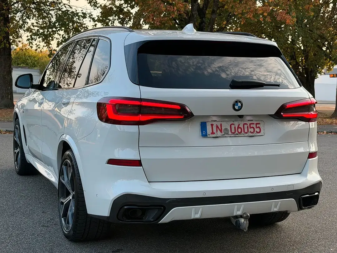 BMW X5 - Thumbnail 4