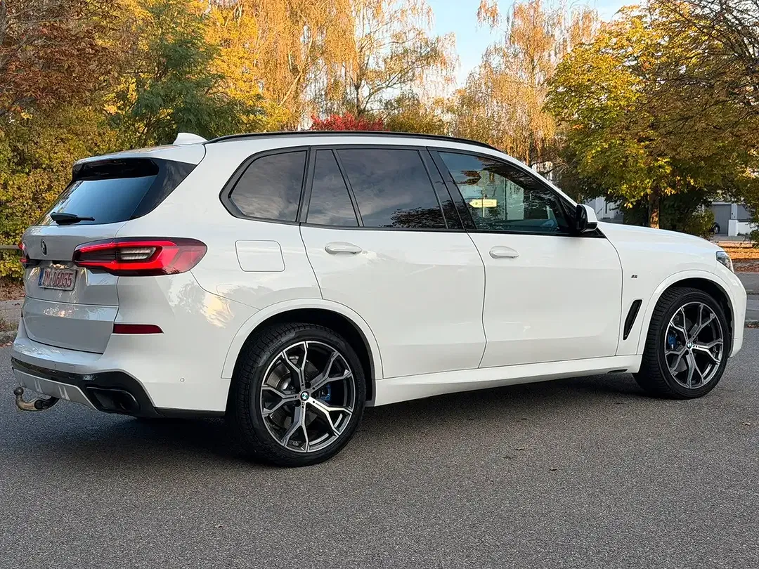 BMW X5 - Thumbnail 8
