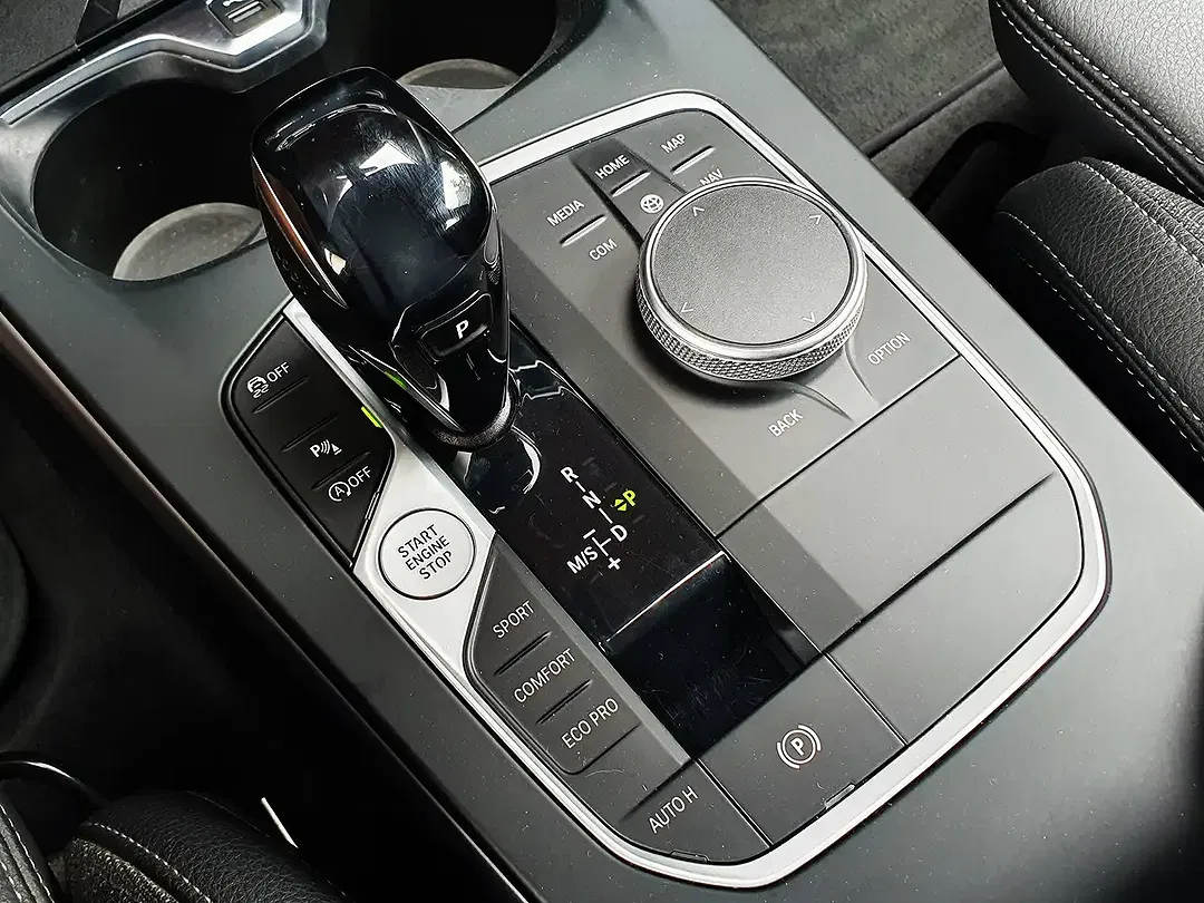 BMW 118 - Thumbnail 7