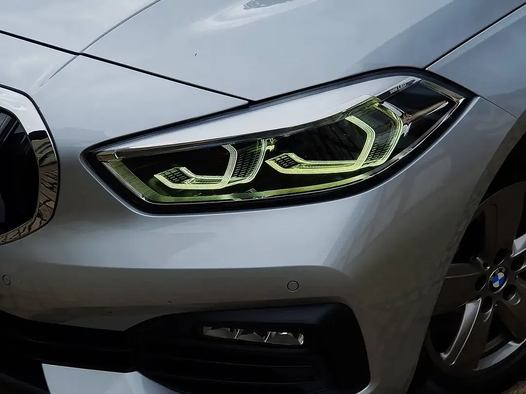 BMW 118 - Thumbnail 9