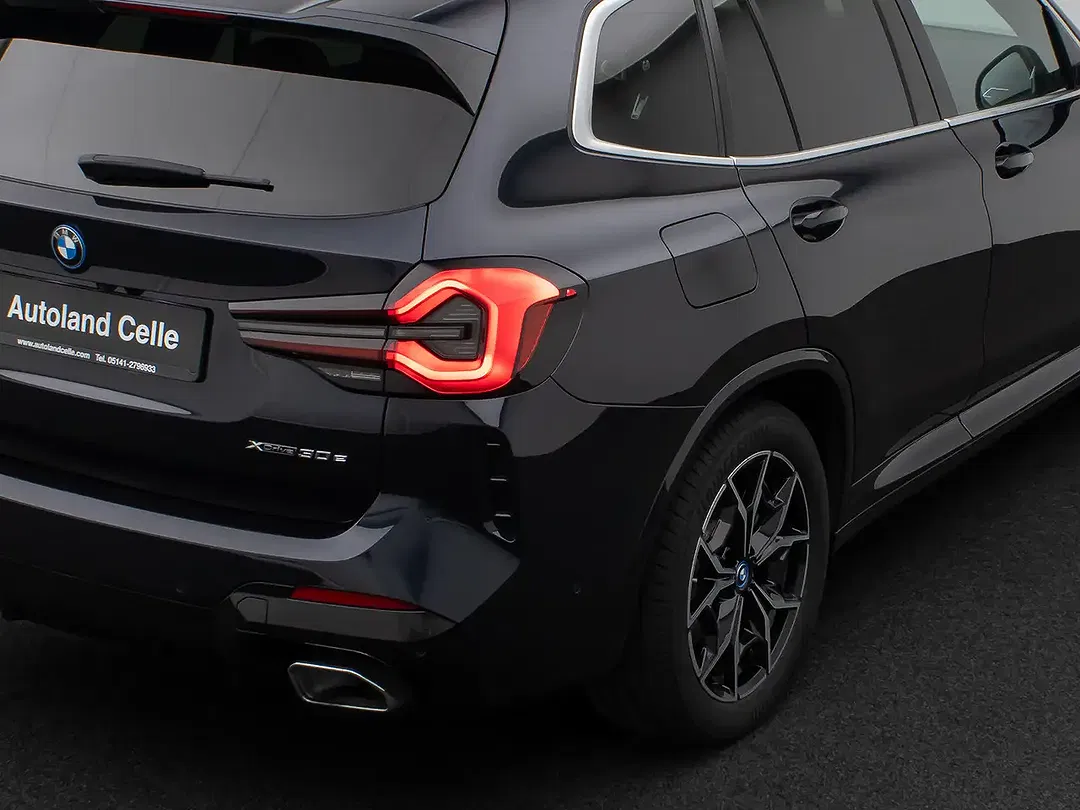 BMW X3 - Thumbnail 16
