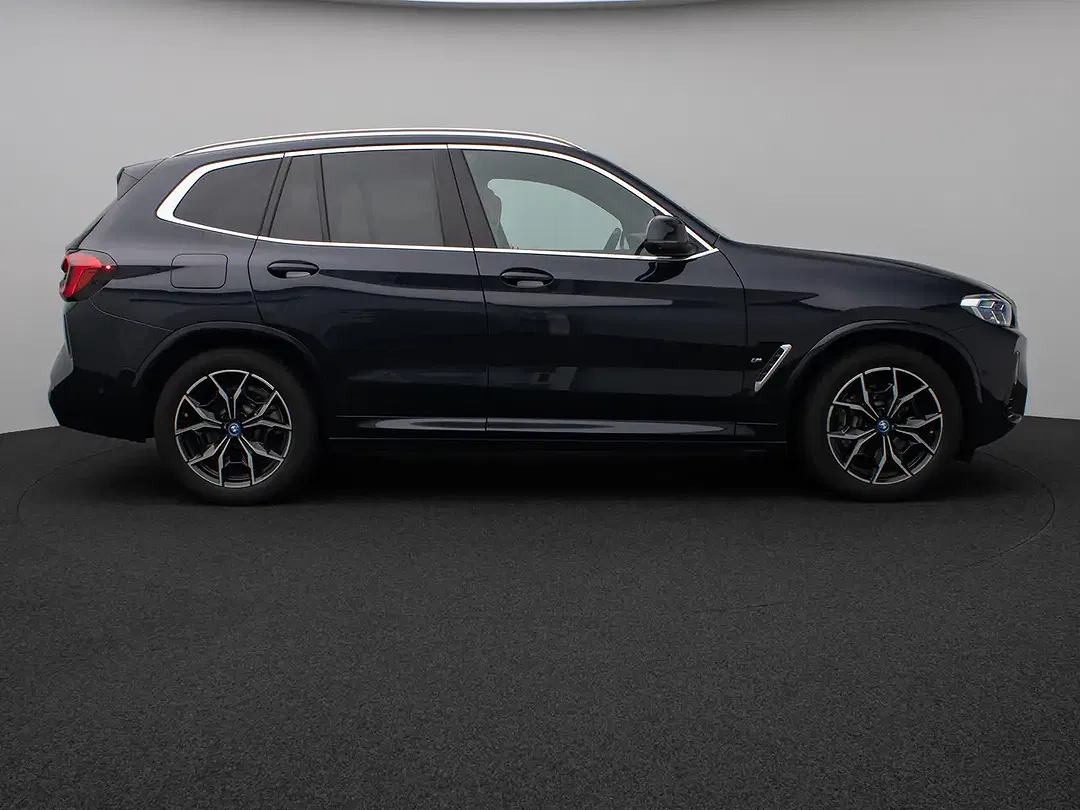 BMW X3 - Thumbnail 5