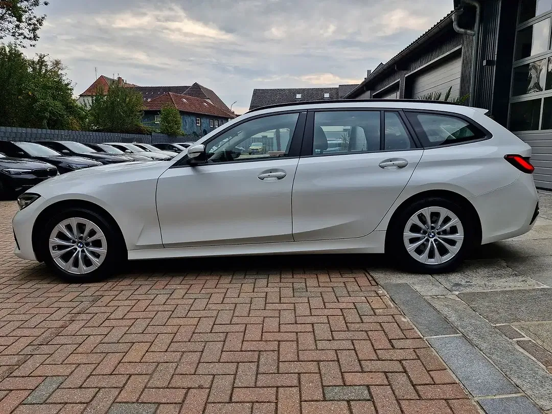 BMW 318 - Thumbnail 8