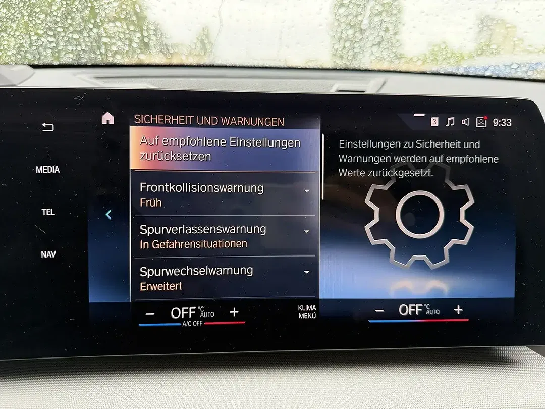 BMW X1 - Thumbnail 12