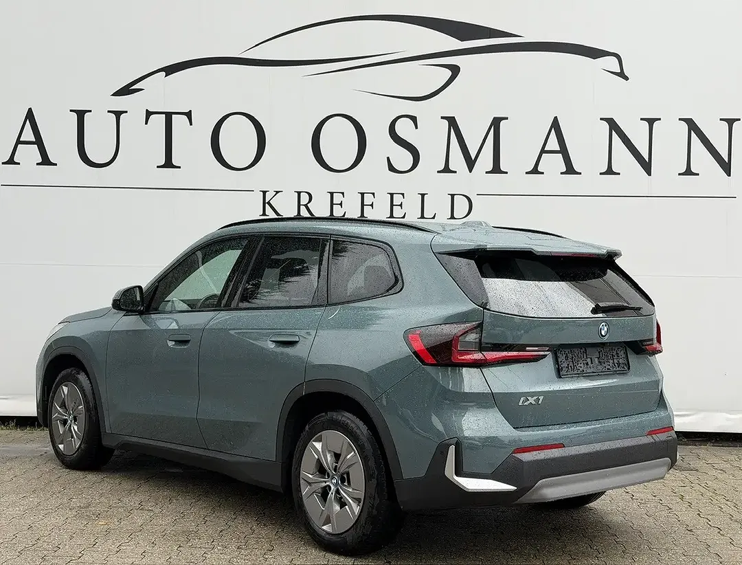 BMW X1 - Thumbnail 2