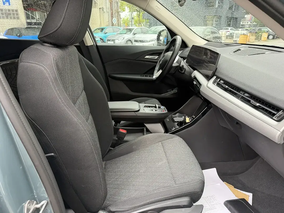 BMW X1 - Thumbnail 6