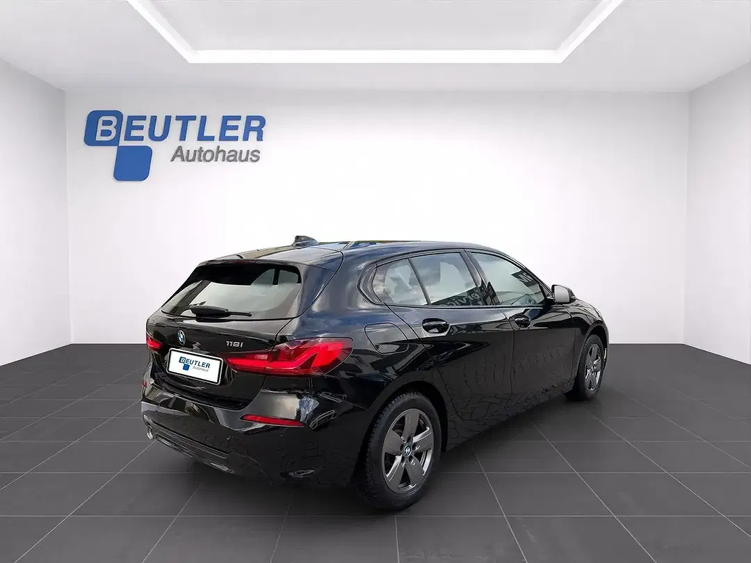BMW 118 - Thumbnail 6