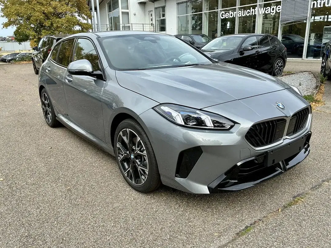 BMW 120 - Thumbnail 4