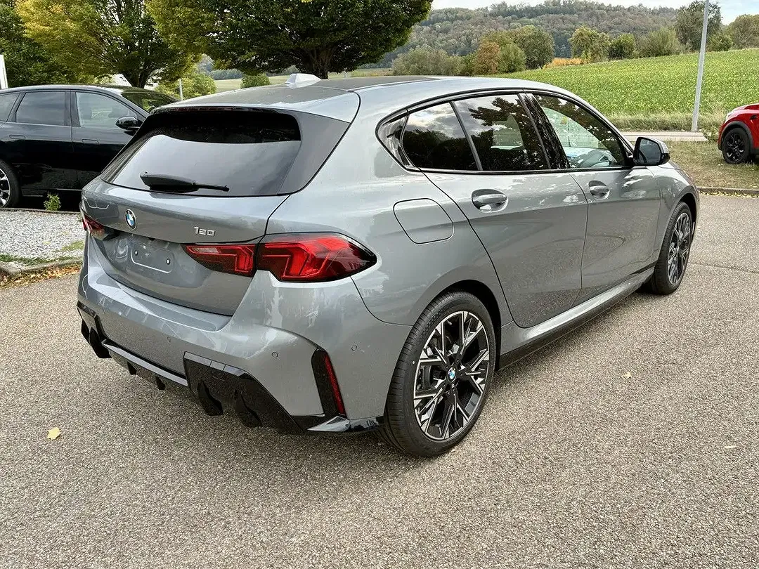 BMW 120 - Thumbnail 5
