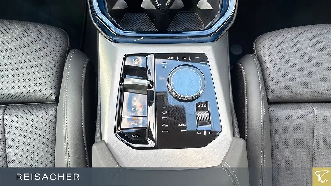 BMW X3 - Thumbnail 11