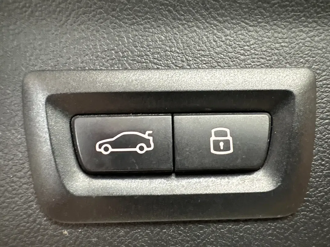 BMW X3 - Thumbnail 9