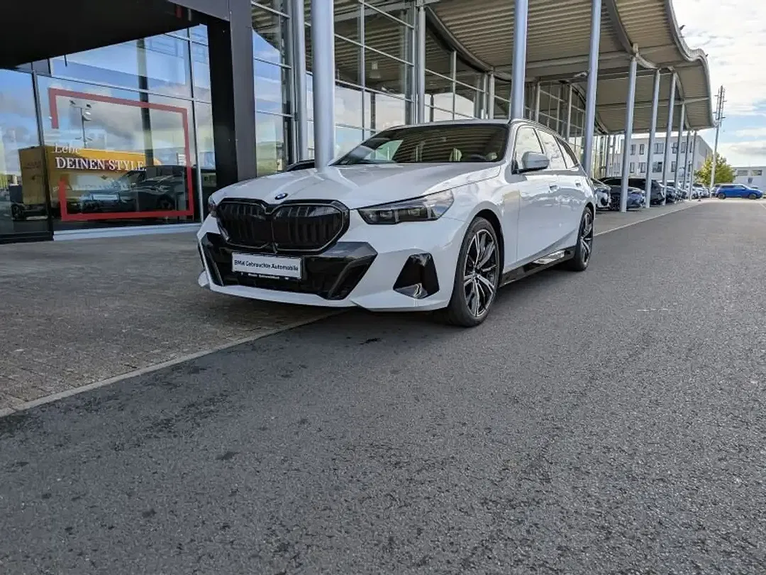 BMW 520 - Thumbnail 2