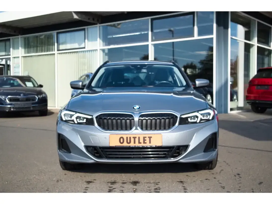 BMW 318 - Thumbnail 2