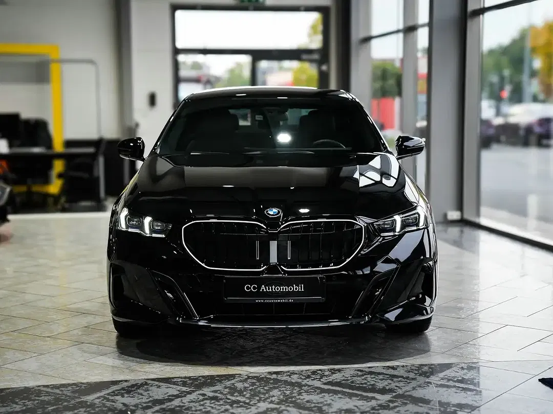 BMW 520 - Thumbnail 7