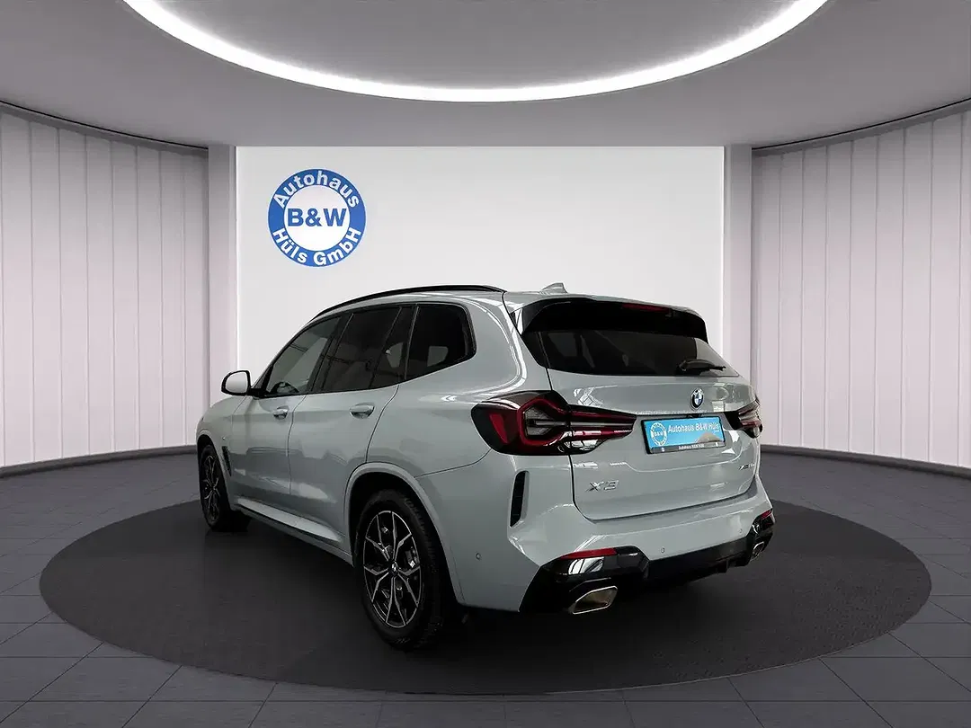 BMW X3 - Thumbnail 6