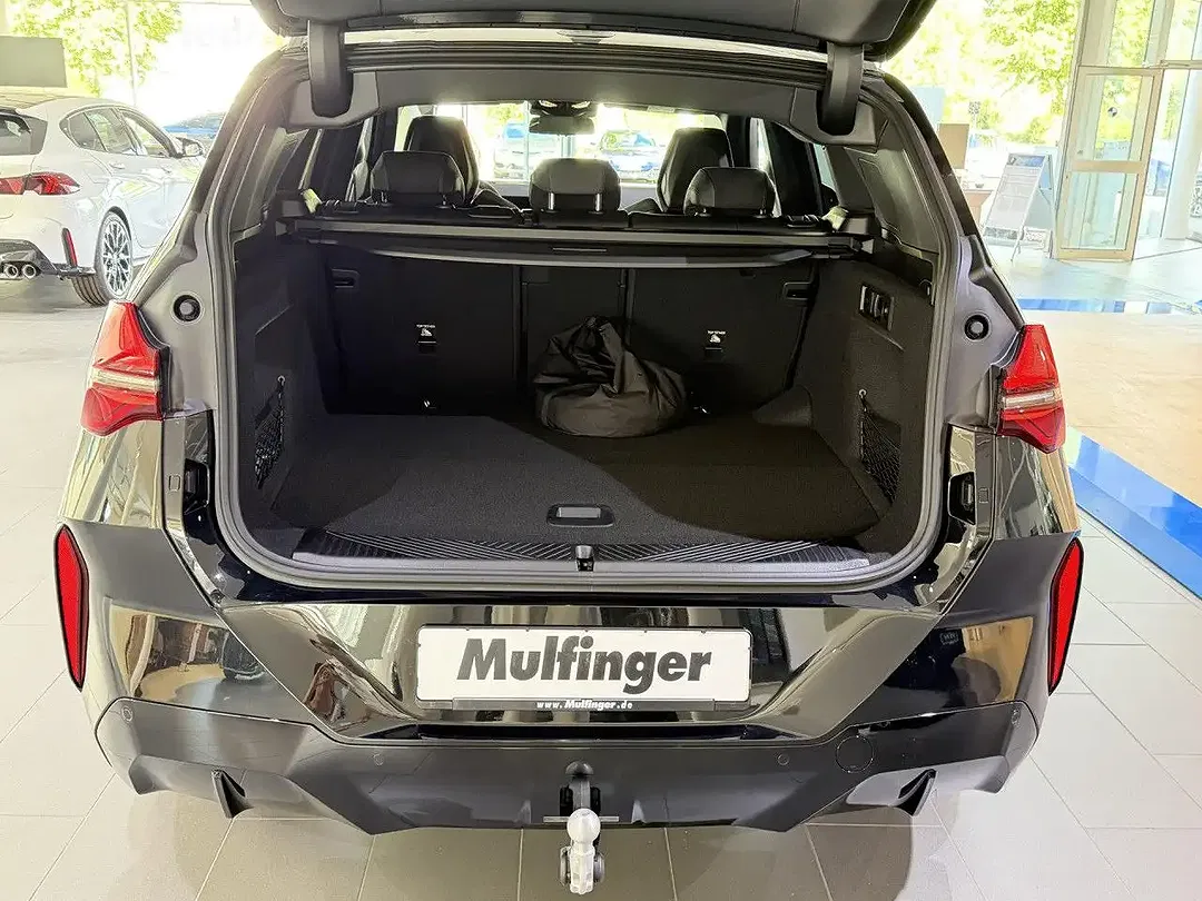 BMW X3 - Thumbnail 6