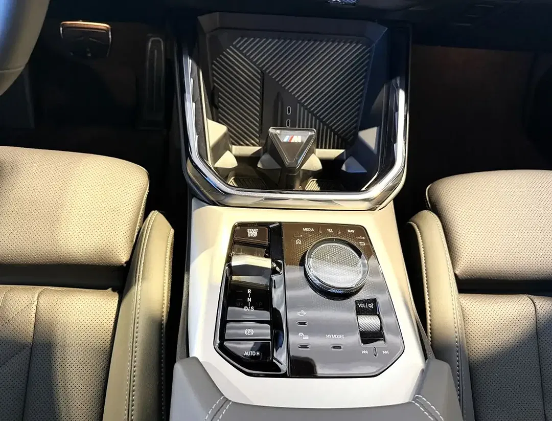 BMW X3 - Thumbnail 6