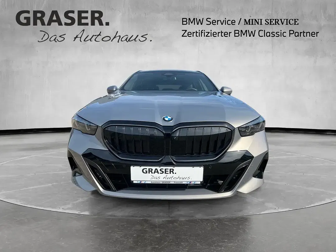 BMW 520 - Thumbnail 9