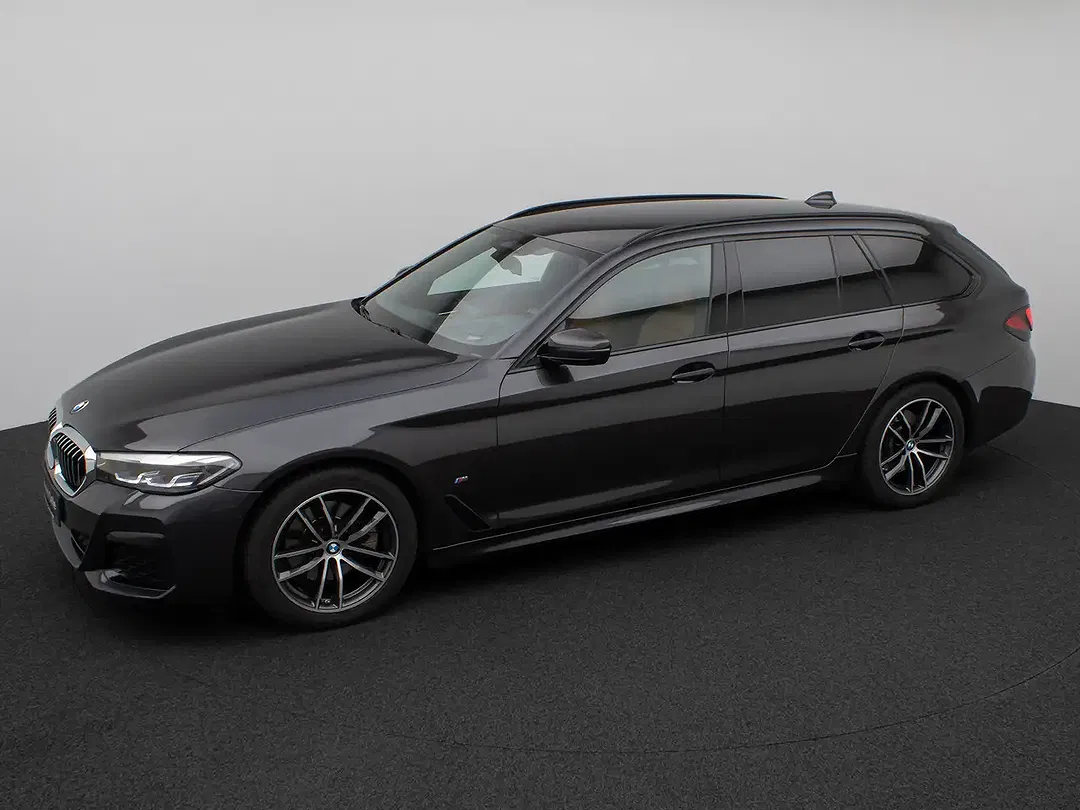 BMW 520 - Thumbnail 12