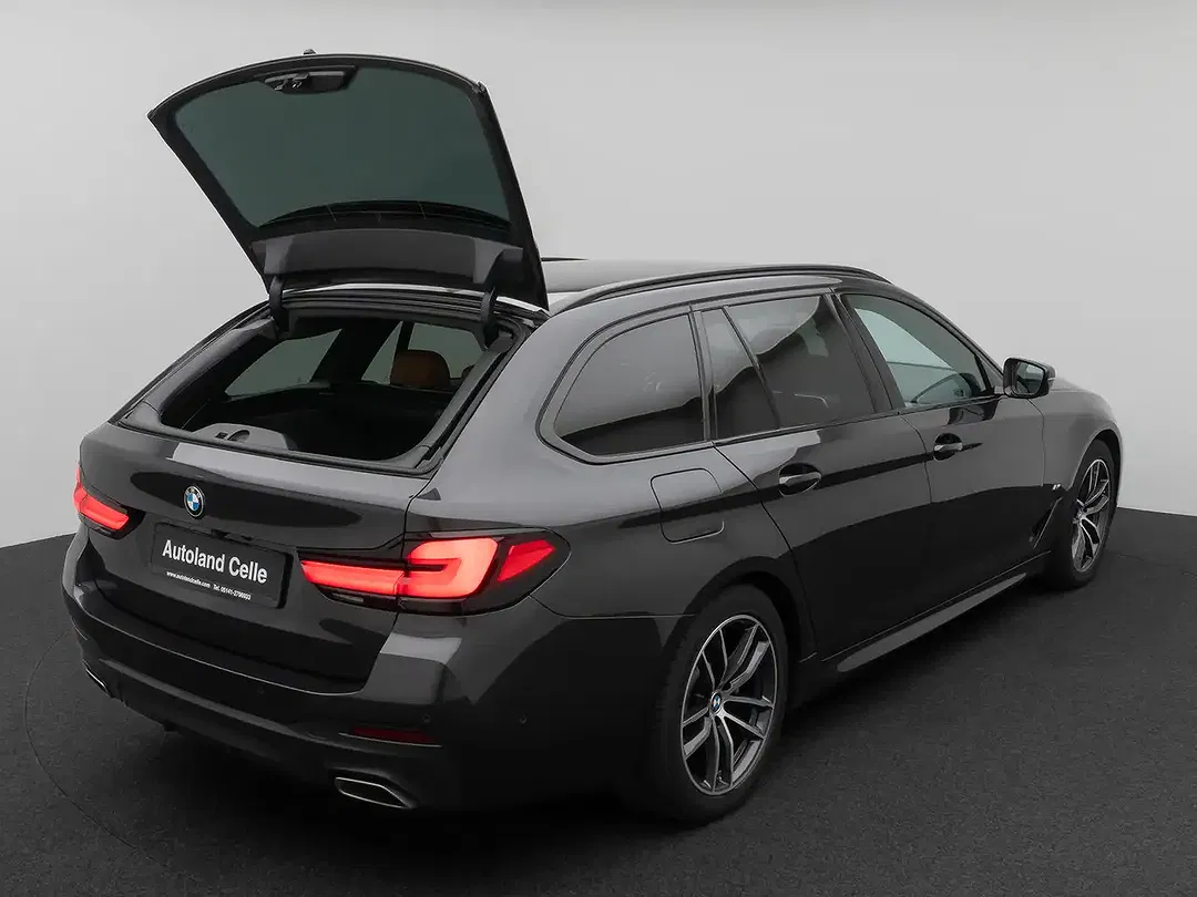 BMW 520 - Thumbnail 13