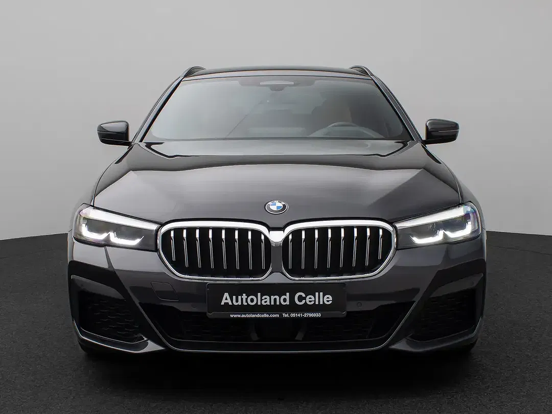 BMW 520 - Thumbnail 2