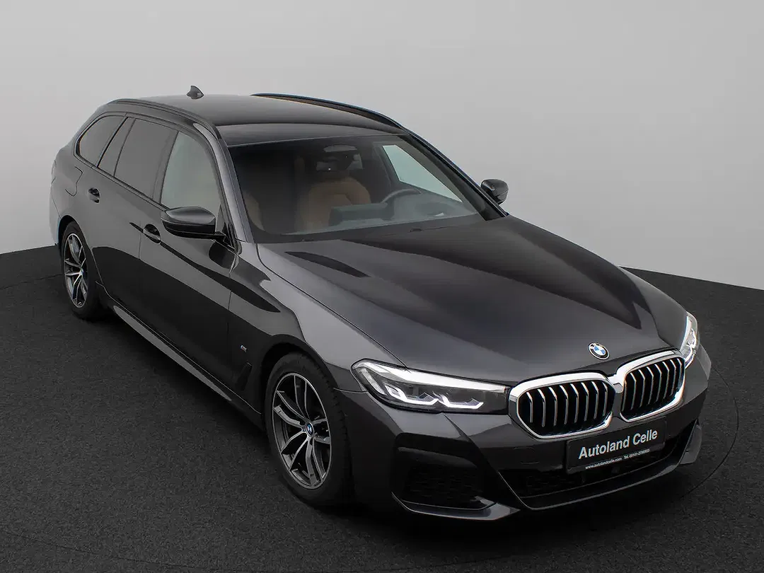 BMW 520 - Thumbnail 3