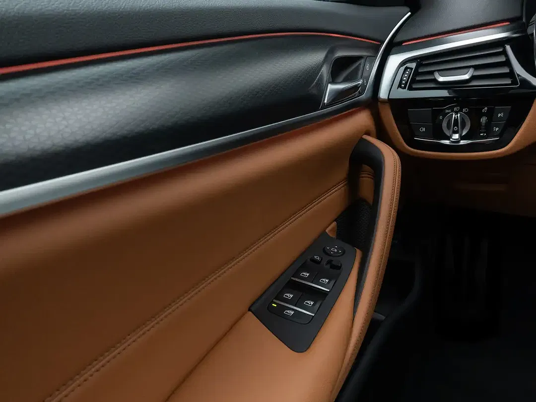 BMW 520 - Thumbnail 34