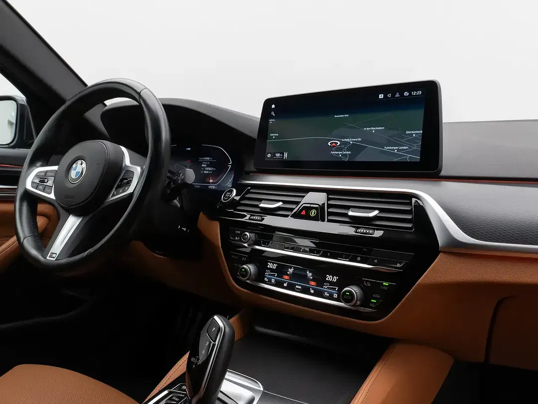 BMW 520 - Thumbnail 37