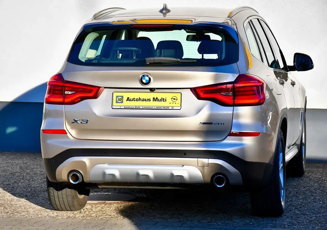 BMW X3 - Thumbnail 9