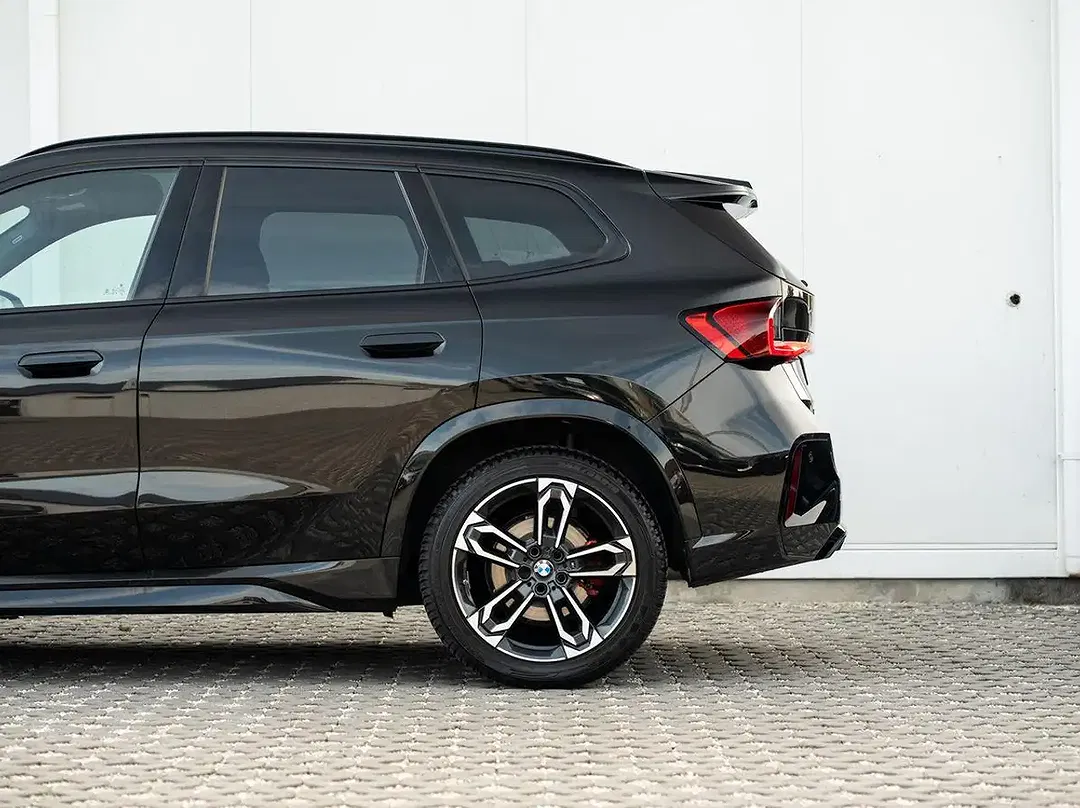 BMW X1 - Thumbnail 11