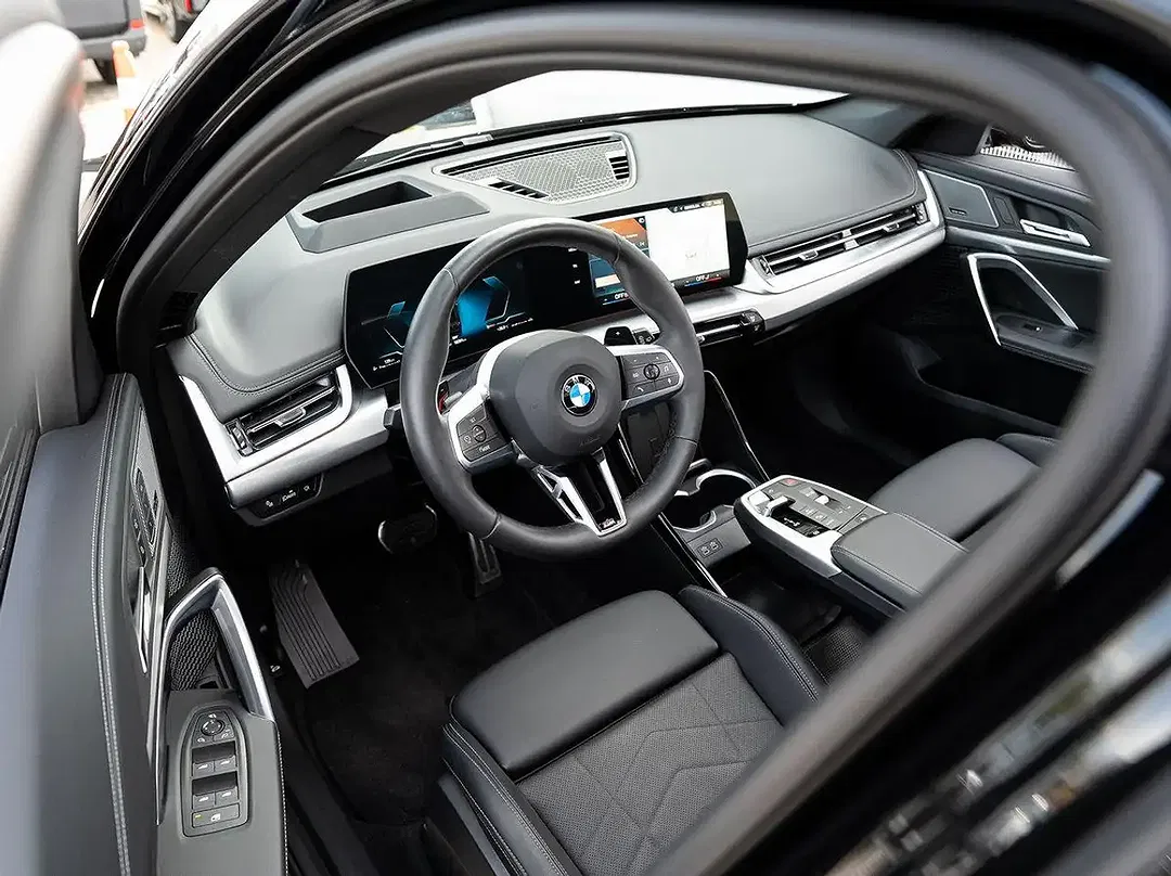 BMW X1 - Thumbnail 12