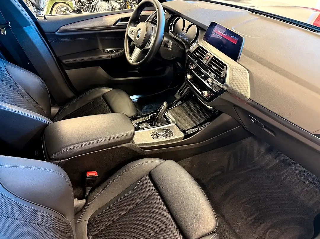 BMW X3 - Thumbnail 10